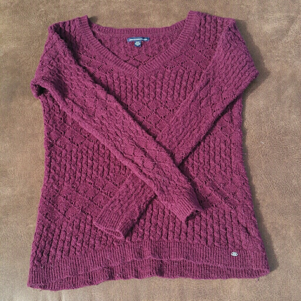 American Eagle Sweater